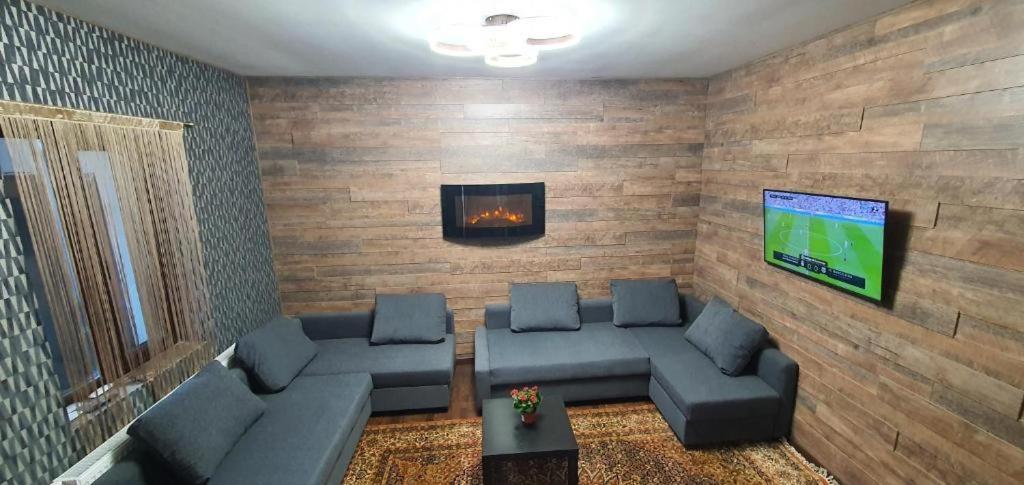 Apartament Anahita *
